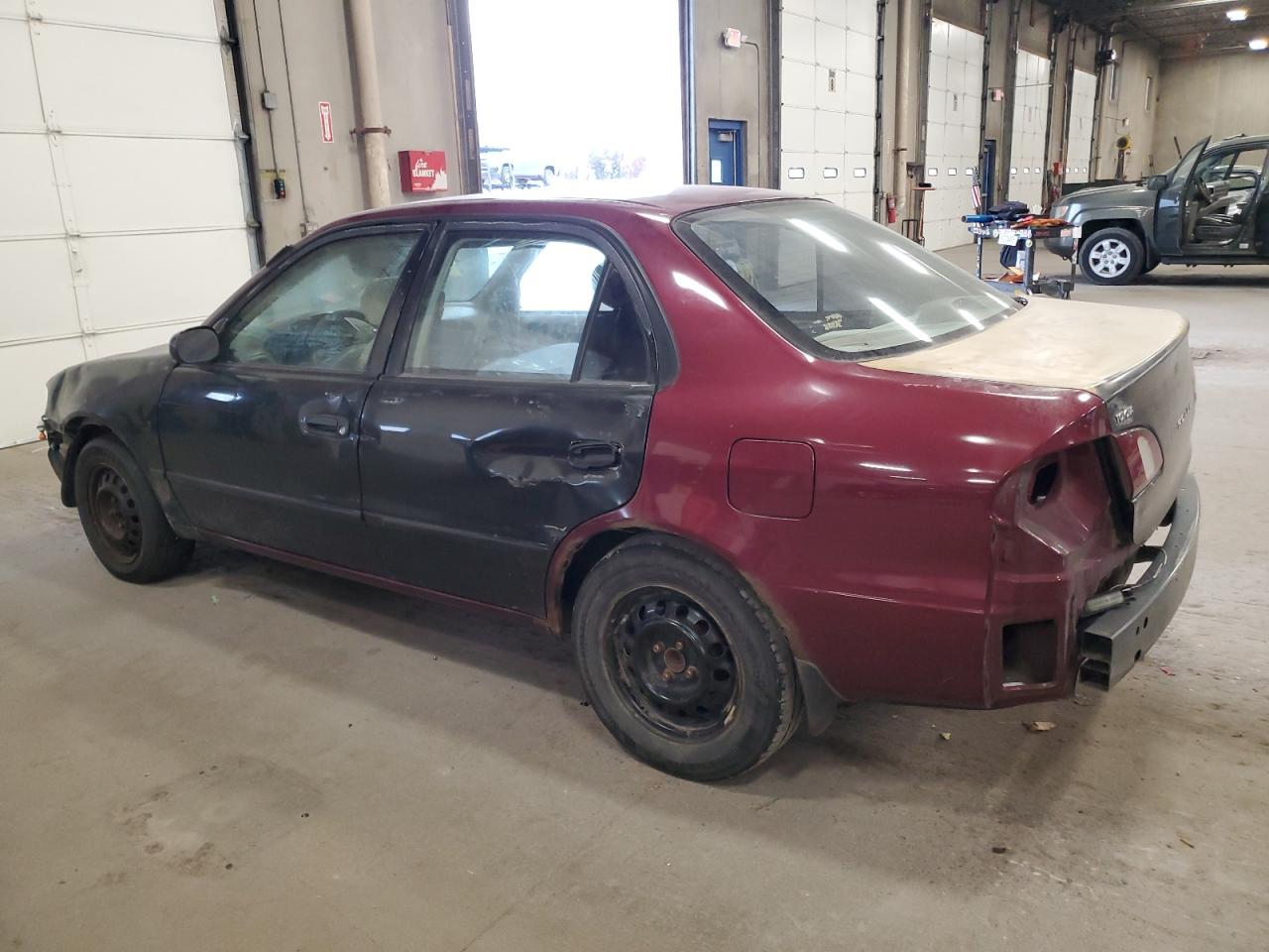 1998 Toyota Corolla VIN 1NXBR18E1WZ088591 photo 2