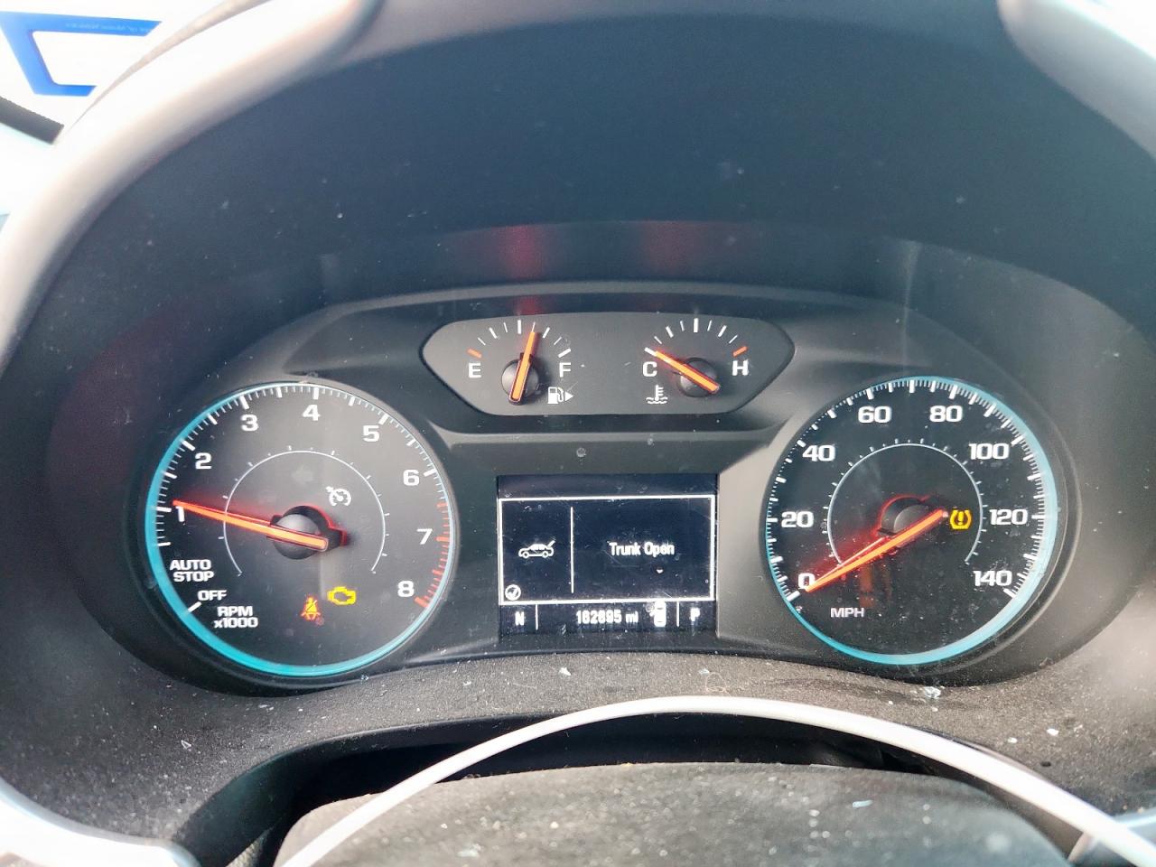 2018 Chevrolet Malibu VIN 1G1ZB5ST4JF175235 photo 9