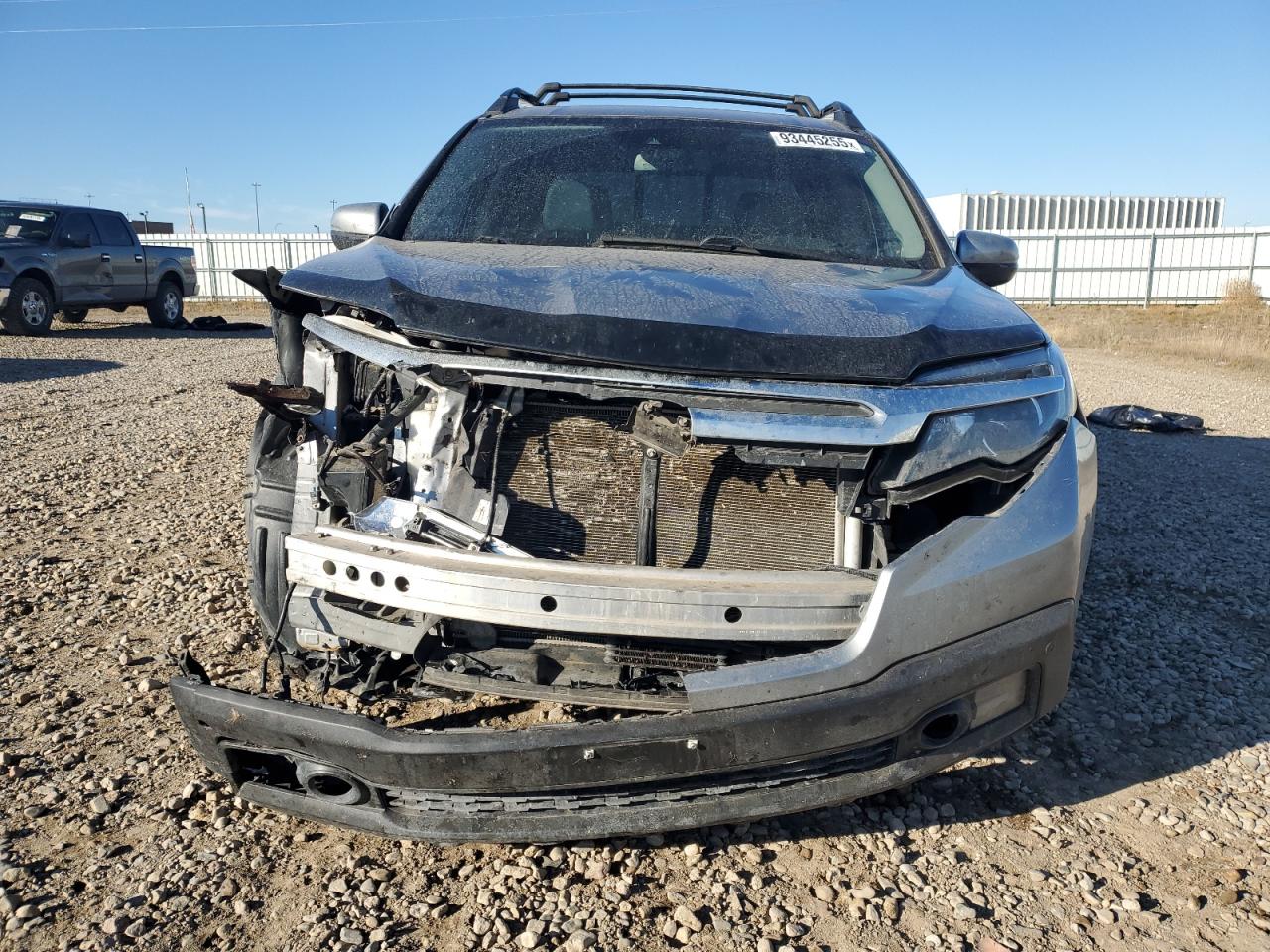 2018 Honda Ridgeline VIN 5FPYK3F72JB017542 photo 5