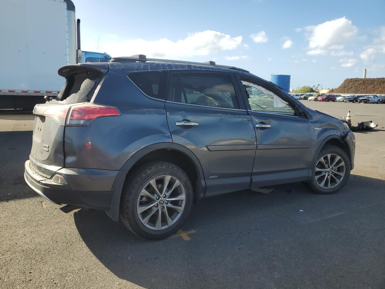 2017 Toyota Rav4 VIN JTMDJREVXHD147907 photo 3