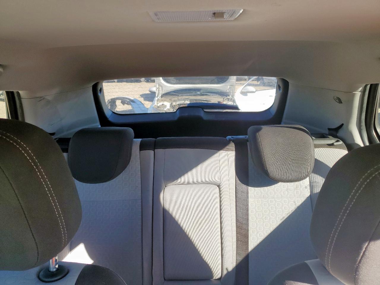 2020 Chevrolet Trax VIN KL7CJKSB2LB353883 photo 10