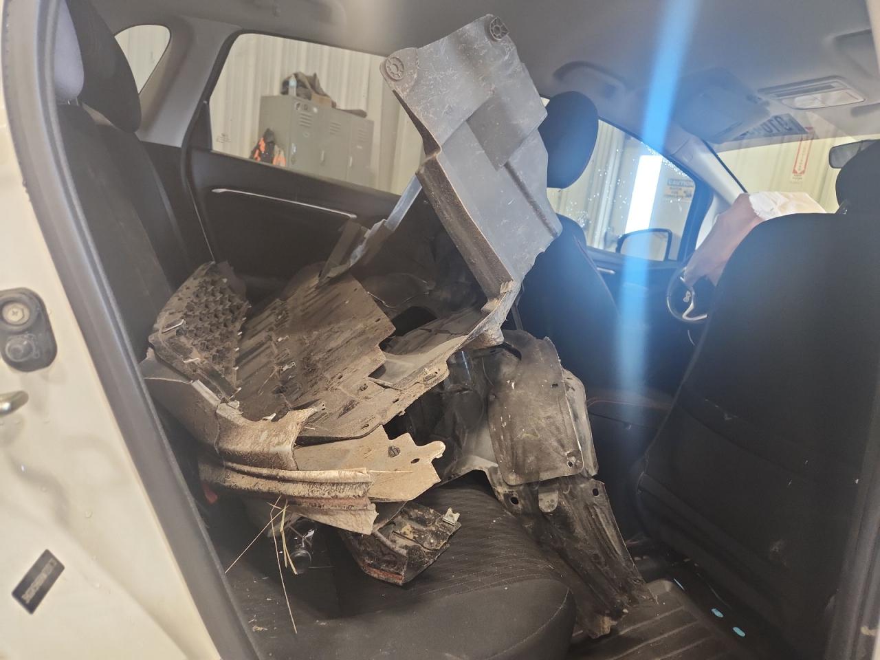 2019 Honda Fit VIN 3HGGK5H66KM723173 photo 10