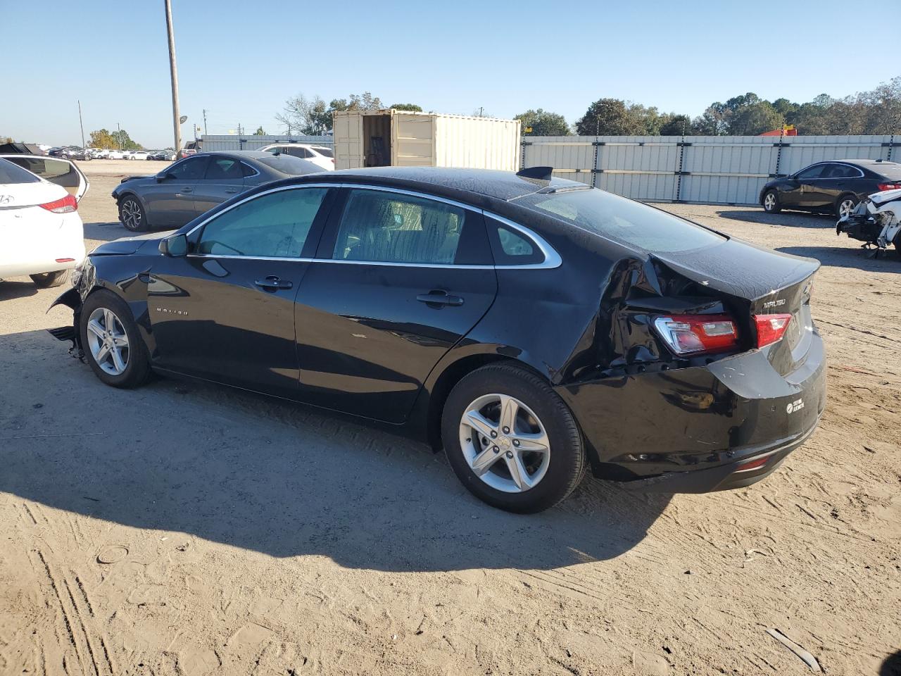2025 Chevrolet Malibu VIN 1G1ZB5ST9SF108910 photo 2