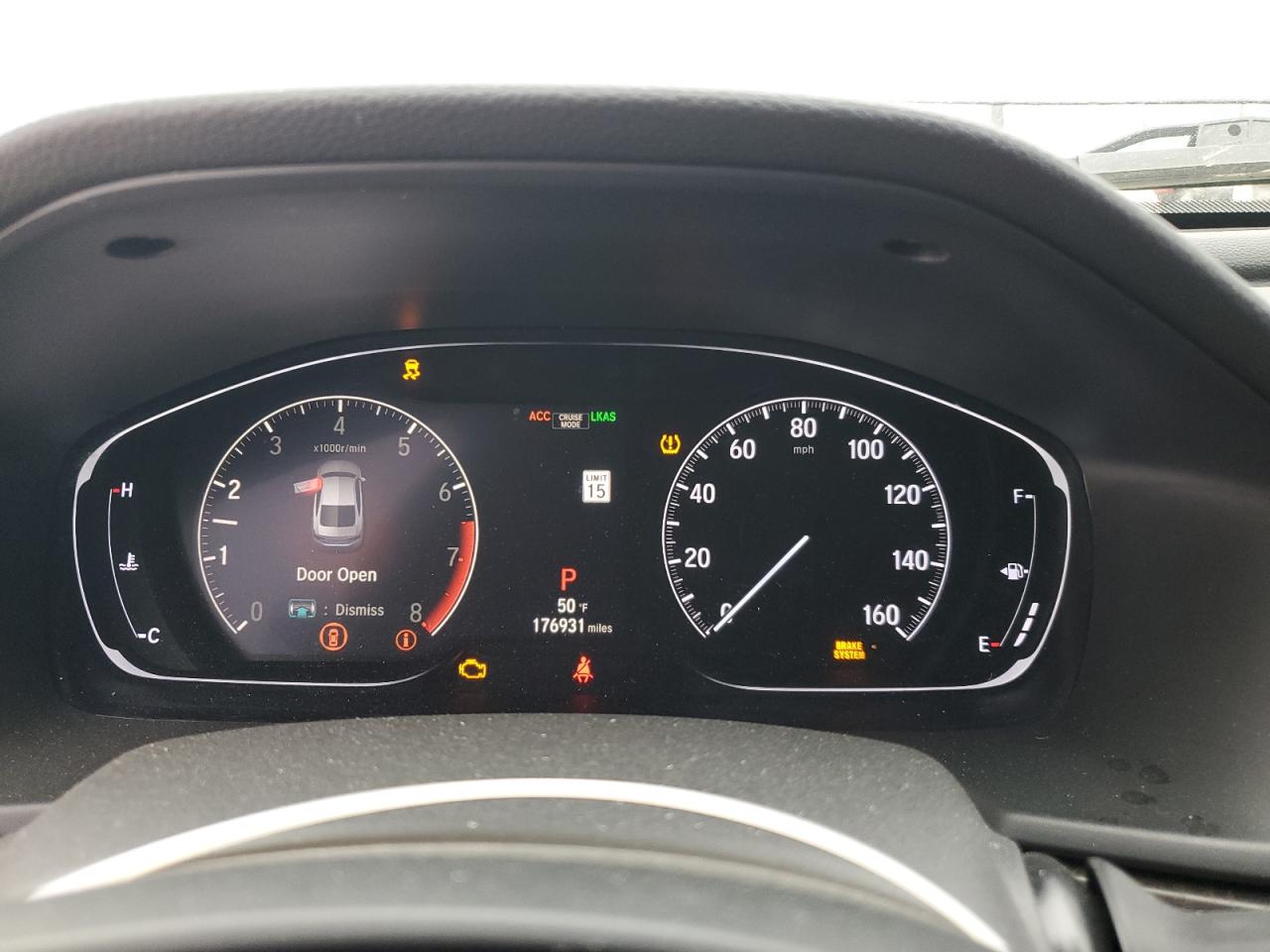 2018 Honda Accord VIN 1HGCV1F95JA146384 photo 9