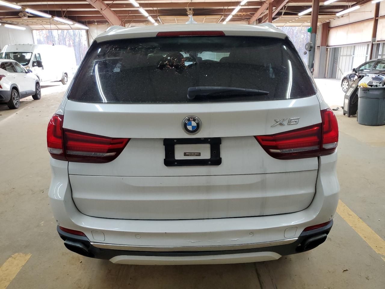 2017 BMW X5 VIN 5UXKR6C32H0J85055 photo 6