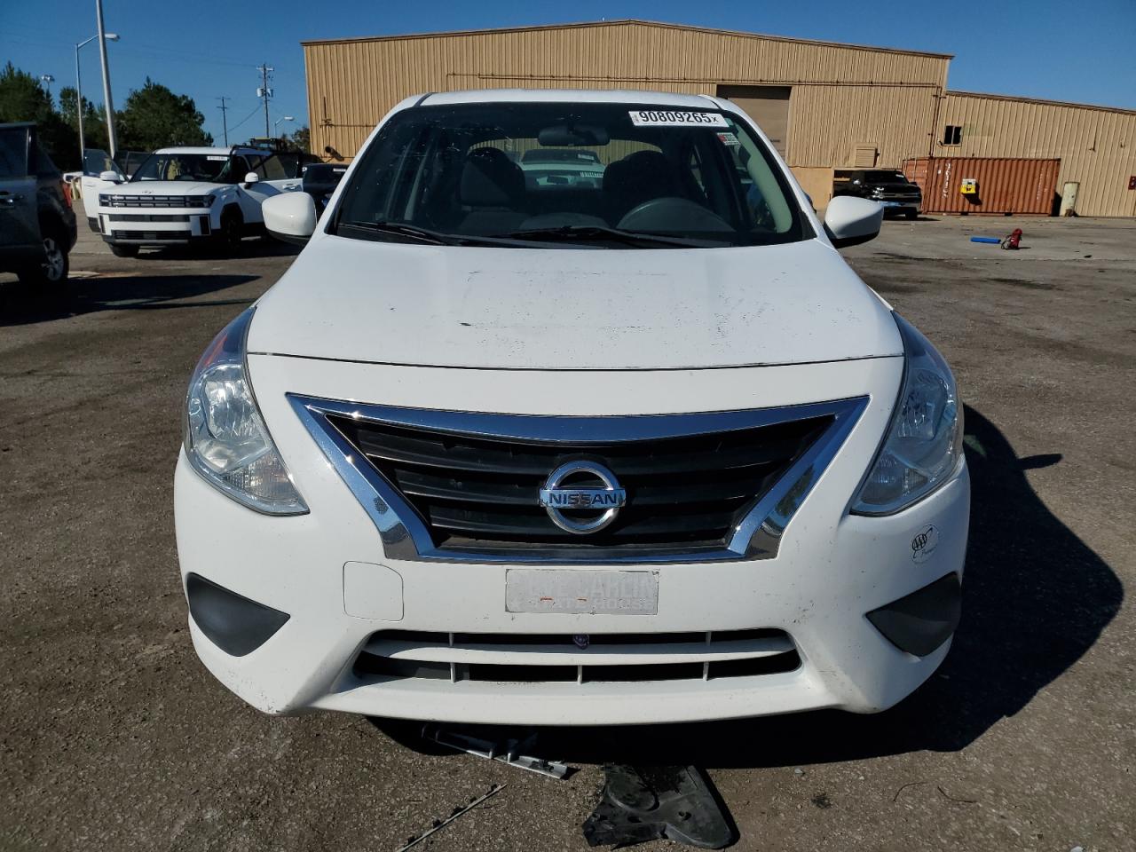 2018 Nissan Versa VIN 3N1CN7AP8JL841803 photo 5