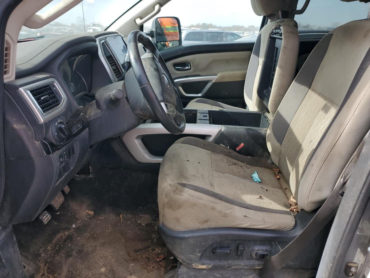 2020 Nissan TITAN VIN 1N6AA1EF7LN507163 photo 7