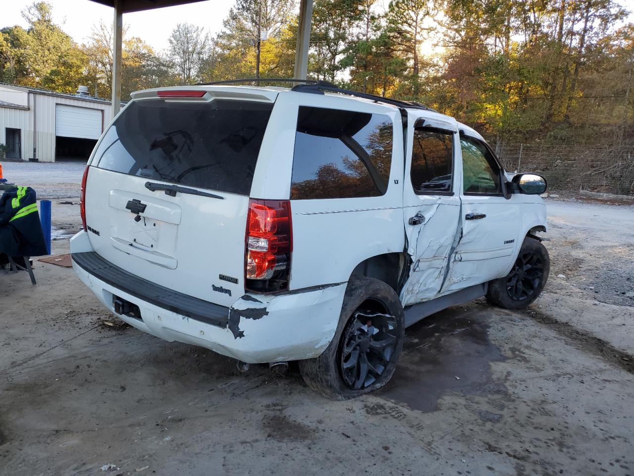2012 Chevrolet Tahoe VIN 1GNSKBE02CR179673 photo 3