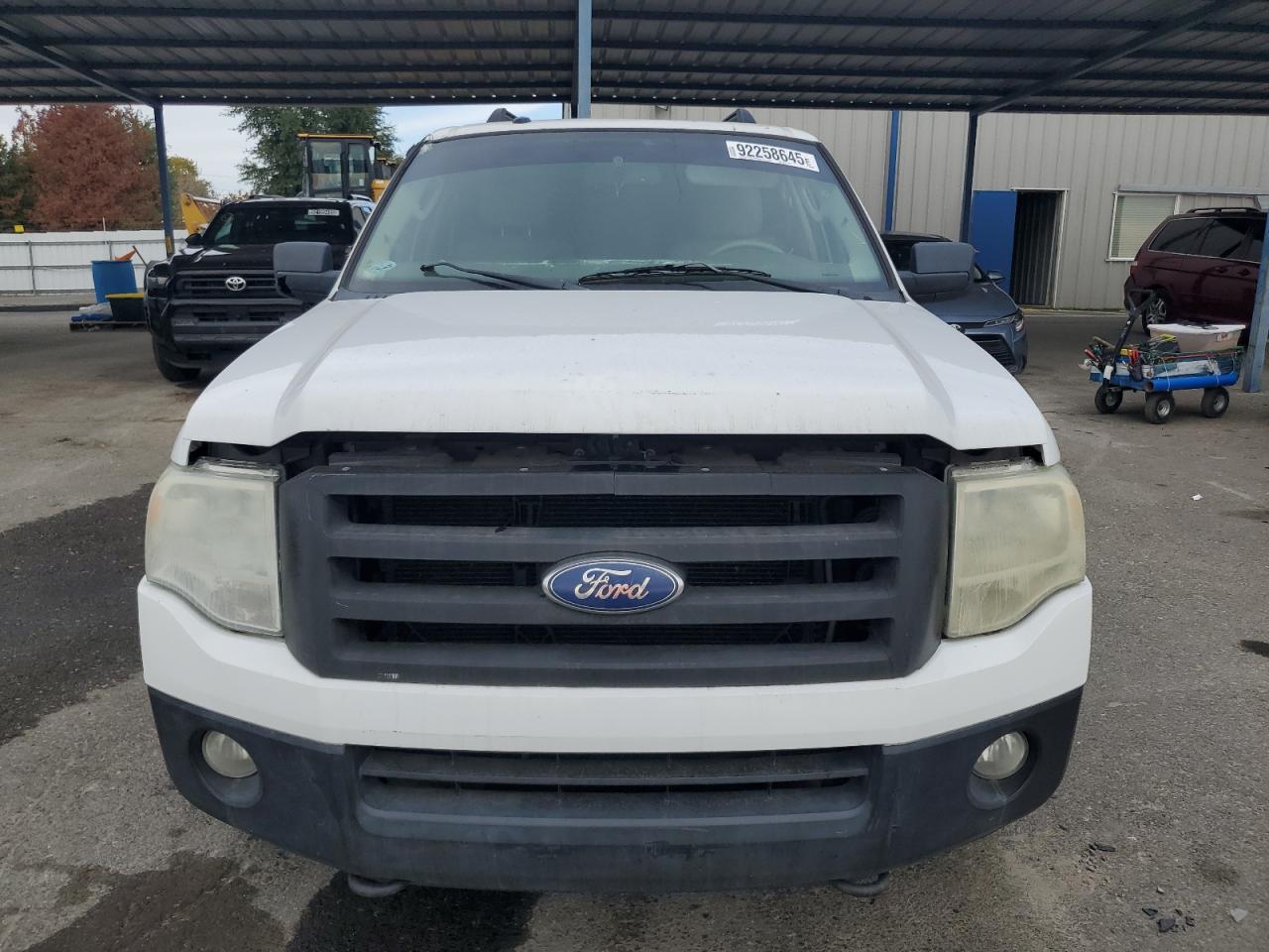 2013 Ford Expedition VIN 1FMJU1G52DEF60123 photo 5
