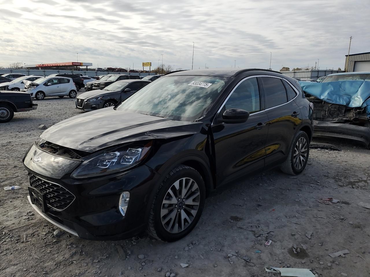 2021 Ford Escape VIN 1FMCU9J9XMUA78864 photo 1