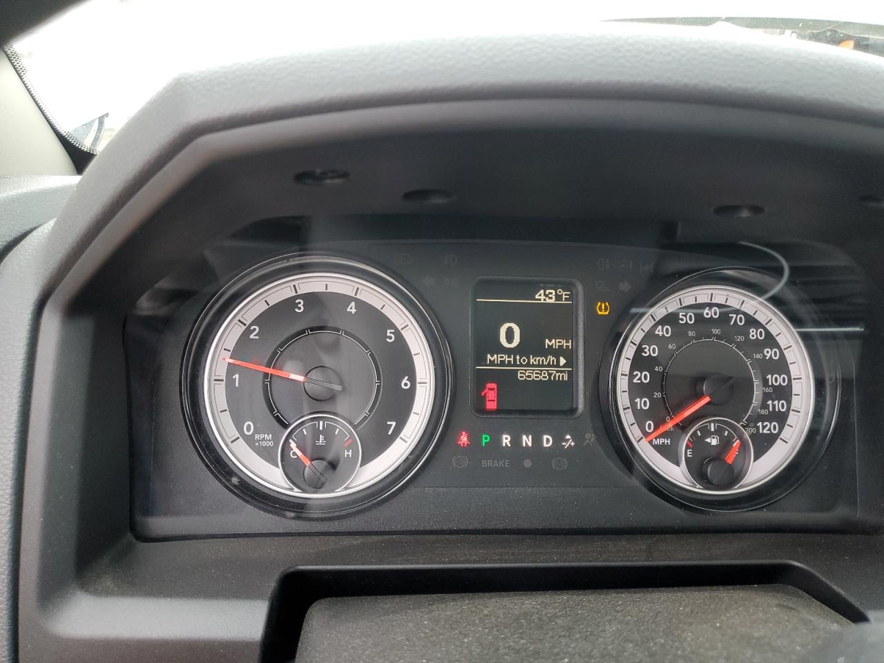 2018 RAM 1500 VIN 3C6JR7AT2JG265373 photo 9