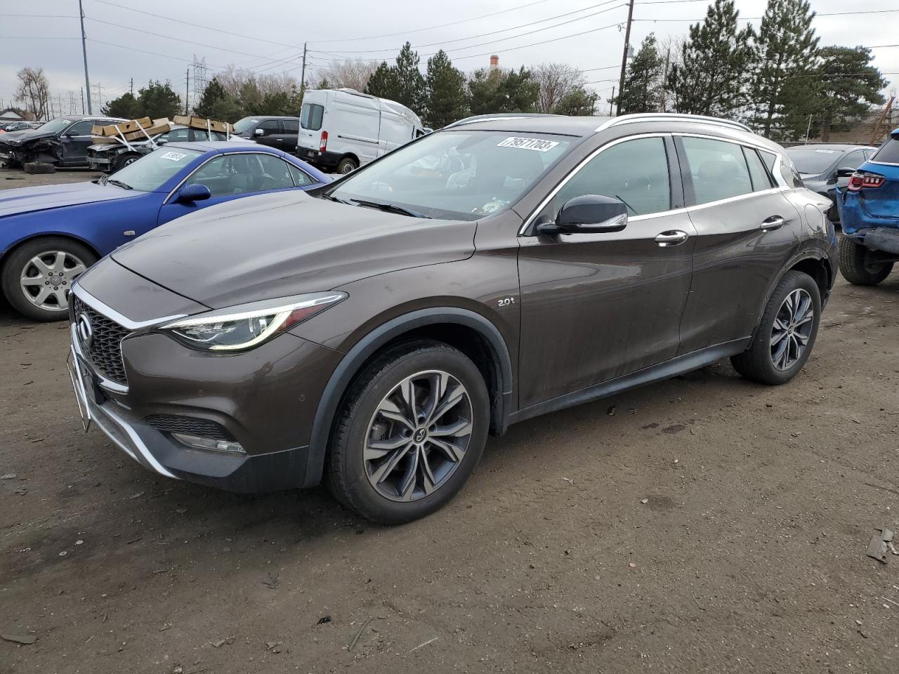 2017 Infiniti Qx30 VIN SJKCH5CR5HA036055 photo 1