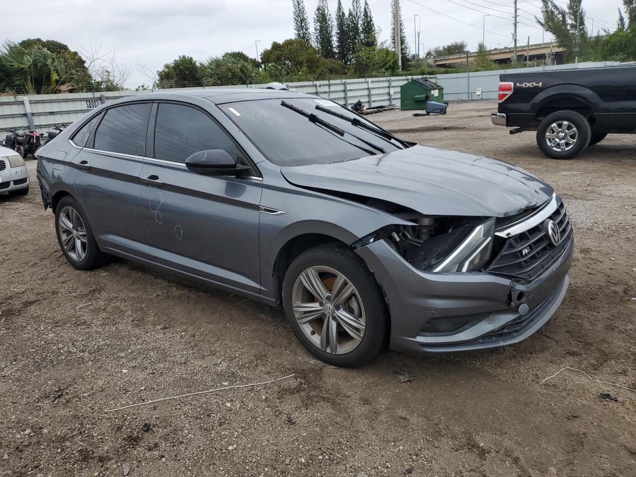 2019 VOLKSWAGEN Jetta s VIN 3VWC57BU9KM058211 photo 4
