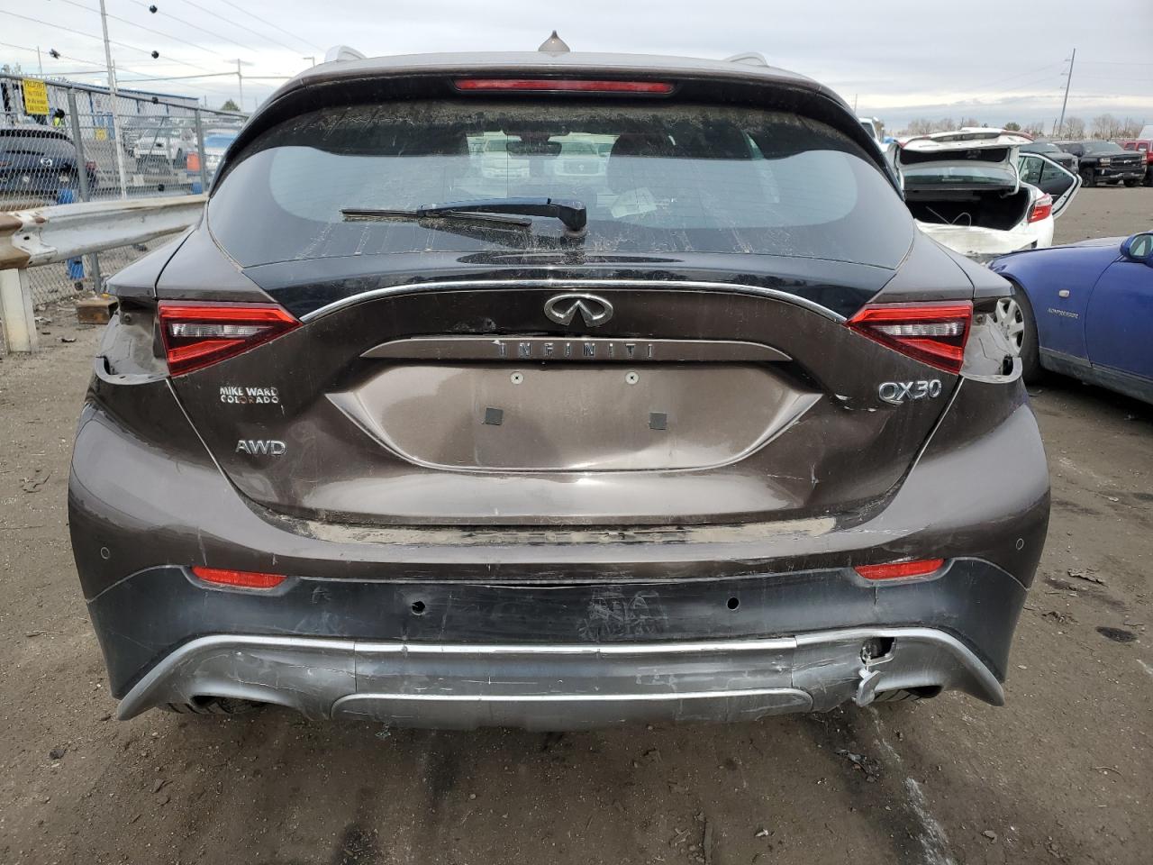 2017 Infiniti Qx30 VIN SJKCH5CR5HA036055 photo 6