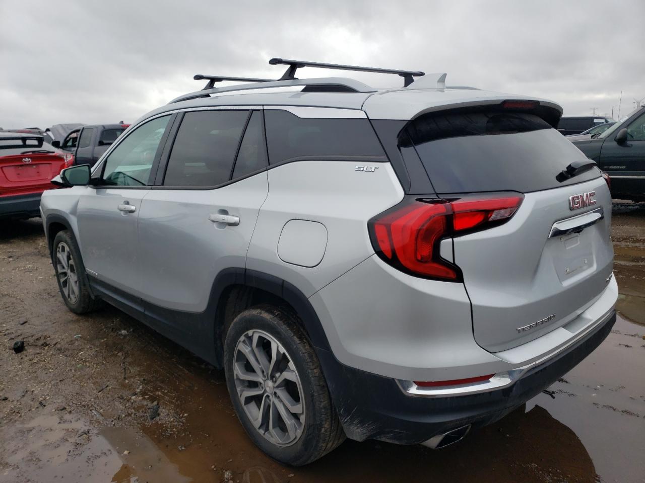 2020 GMC Terrain VIN 3GKALVEXXLL228680 photo 2