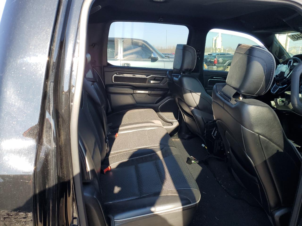 2019 RAM 1500 VIN 1C6SRFJT3KN580609 photo 10