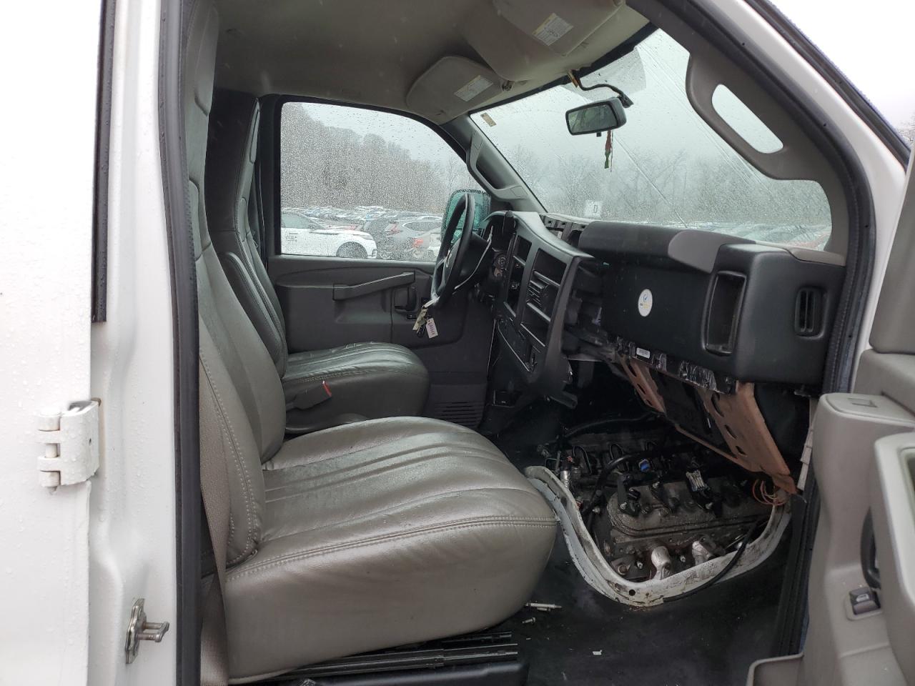 2016 CHEVROLET Express 2500 VIN 1GCWGAFF1G1213387 photo 10