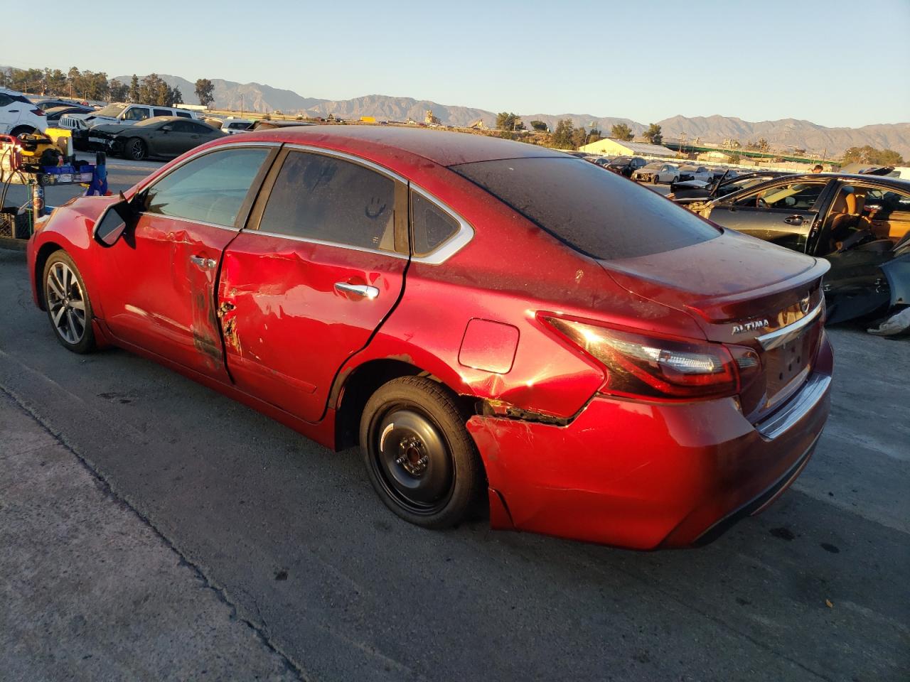 2017 NISSAN Altima VIN 1N4AL3AP3HC279016 photo 2