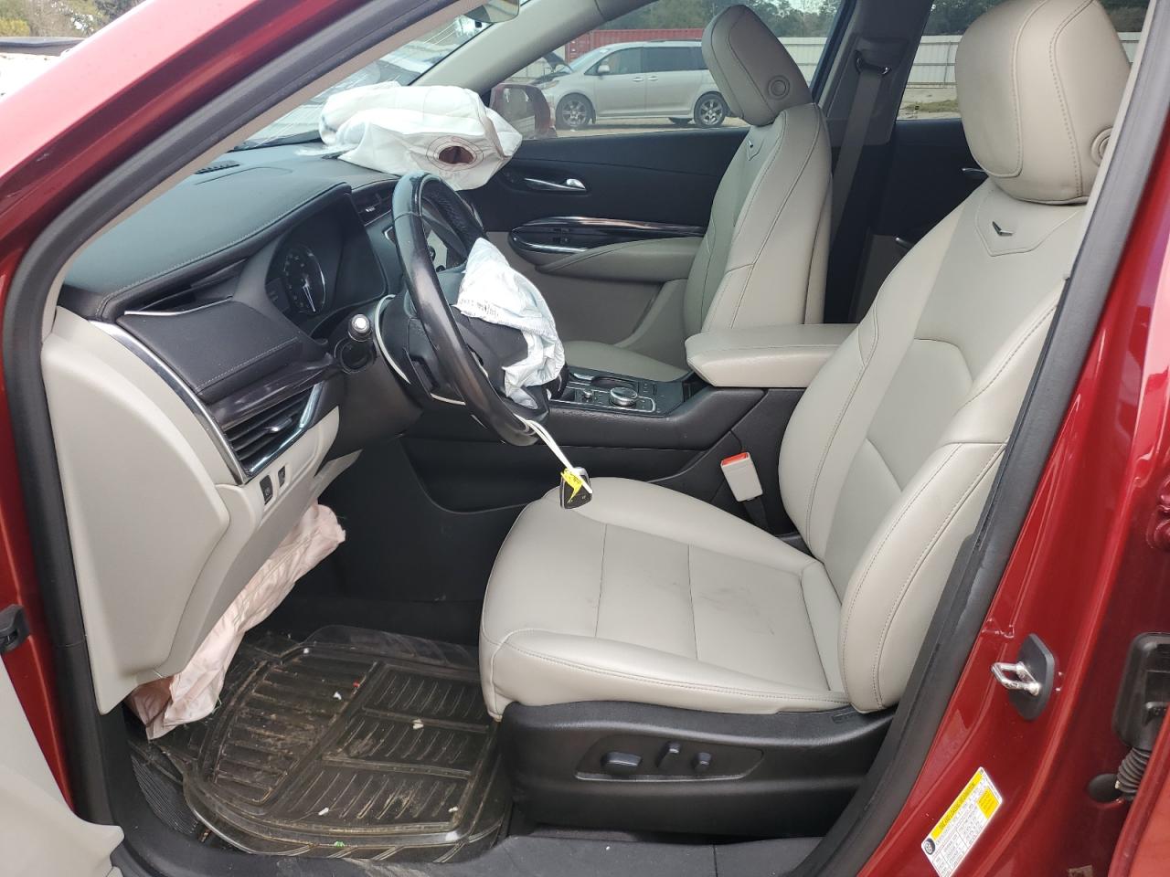 2019 Cadillac Xt4 VIN 1GYAZAR49KF142783 photo 7