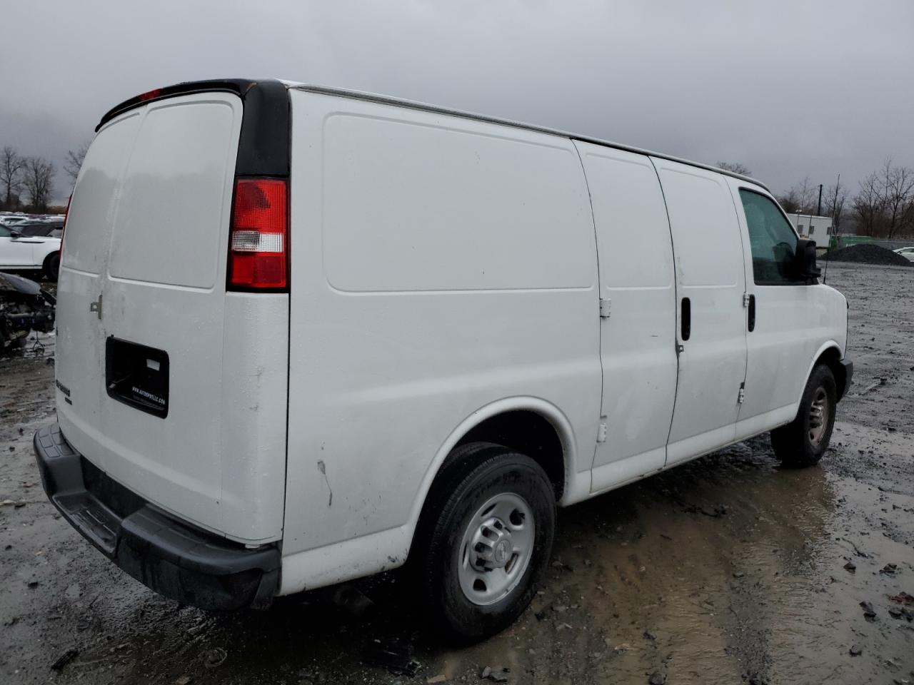 2016 CHEVROLET Express 2500 VIN 1GCWGAFF1G1213387 photo 3