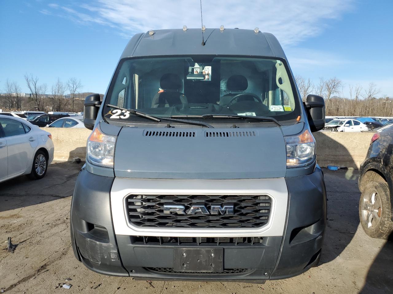 2019 RAM Promaster 3500 VIN 3C6URVJG0KE548680 photo 5