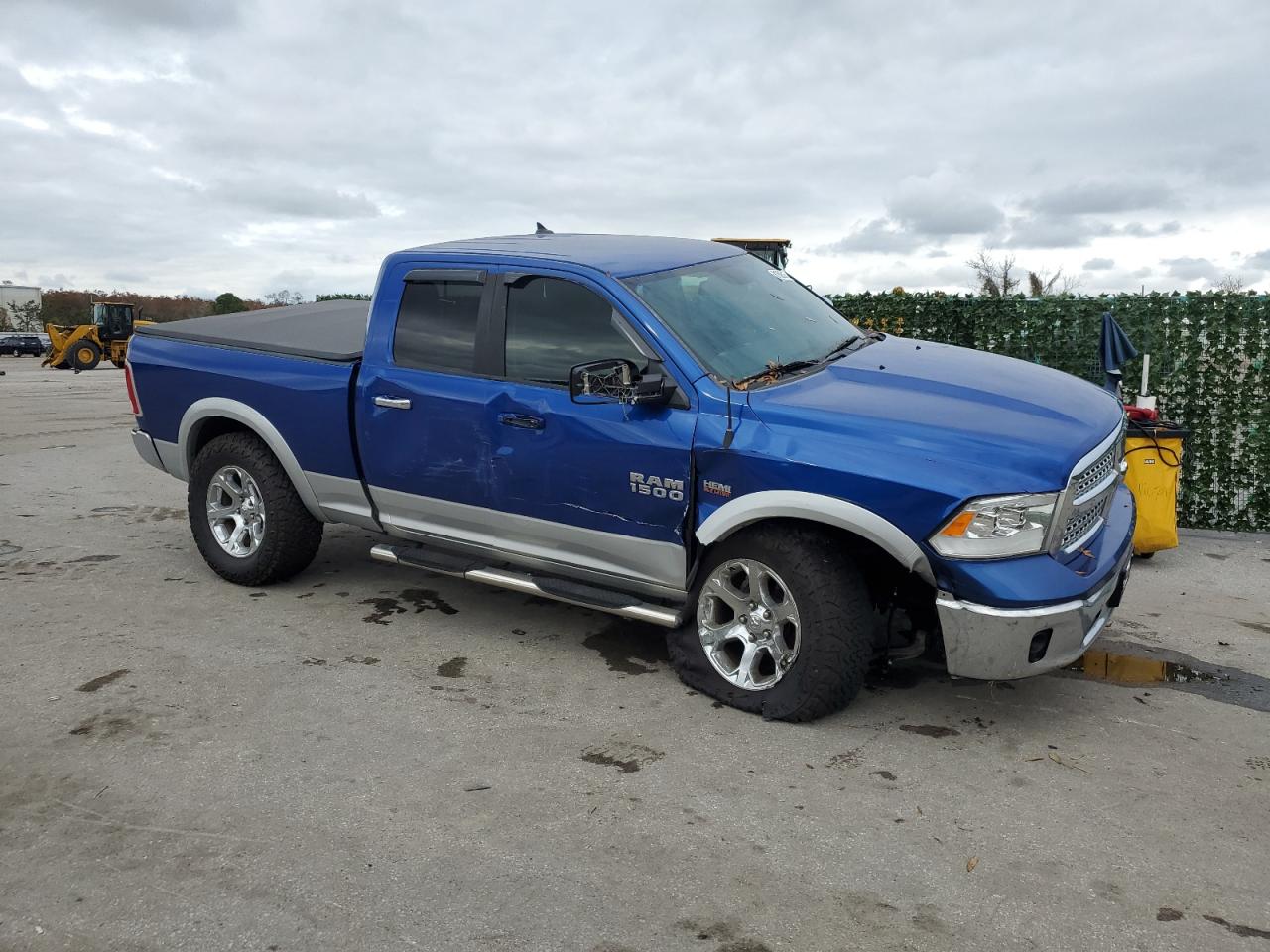 2017 RAM 1500 VIN 1C6RR7JT6HS846235 photo 4