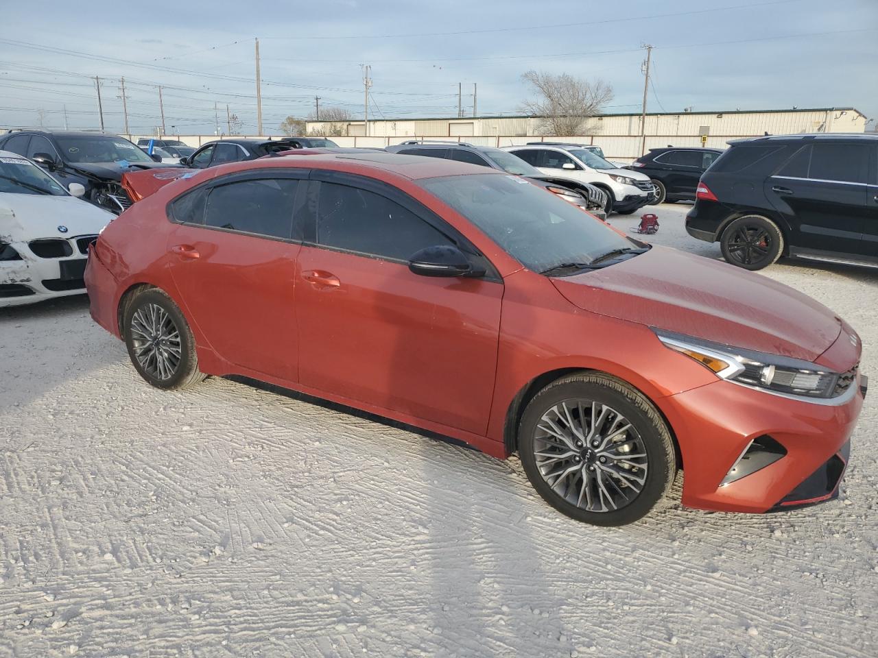 2023 KIA Forte VIN 3KPF54AD6PE623080 photo 4