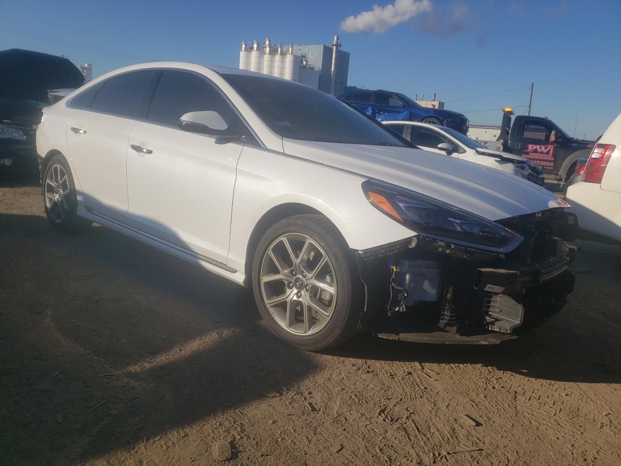 2018 HYUNDAI Sonata VIN 5NPE34AB4JH658087 photo 4