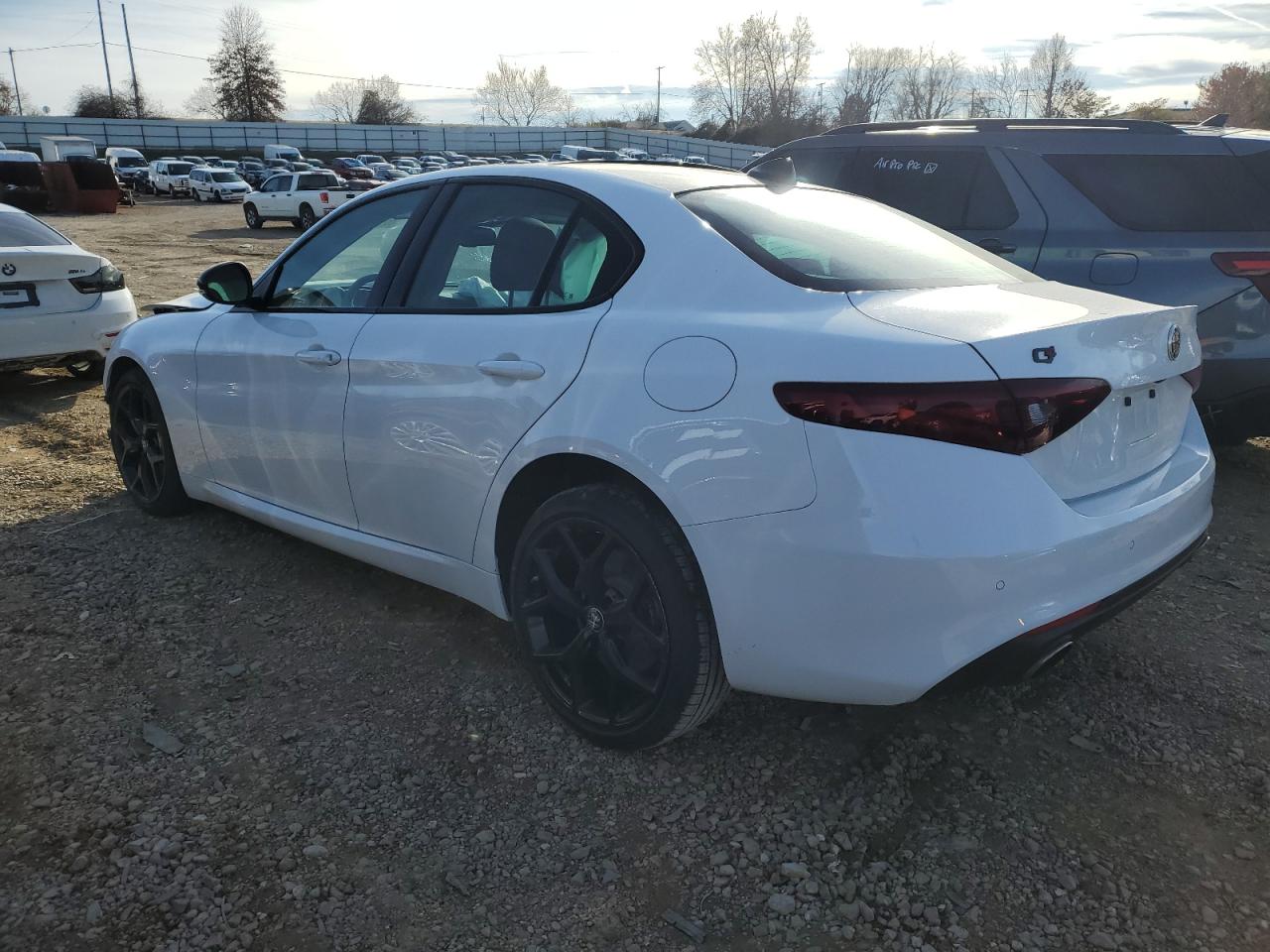 2021 ALFA Giulia VIN ZARFANBN6M7644716 photo 2