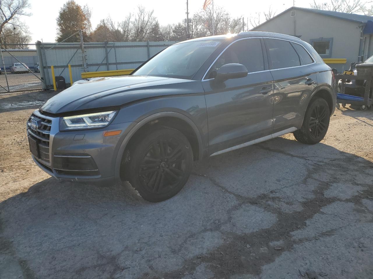 2018 Audi Q5 VIN WA1BNAFY6J2211717 photo 1