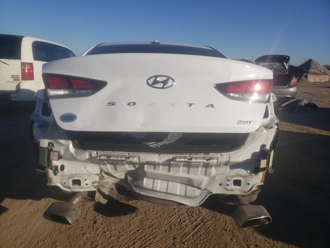 2018 HYUNDAI Sonata VIN 5NPE34AB4JH658087 photo 6