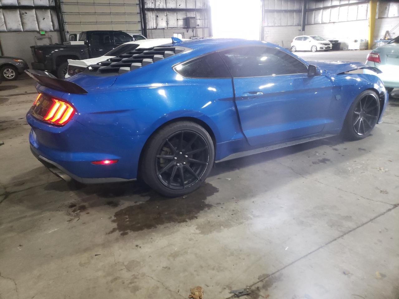 2021 FORD Mustang VIN 1FA6P8CF1M5125835 photo 3