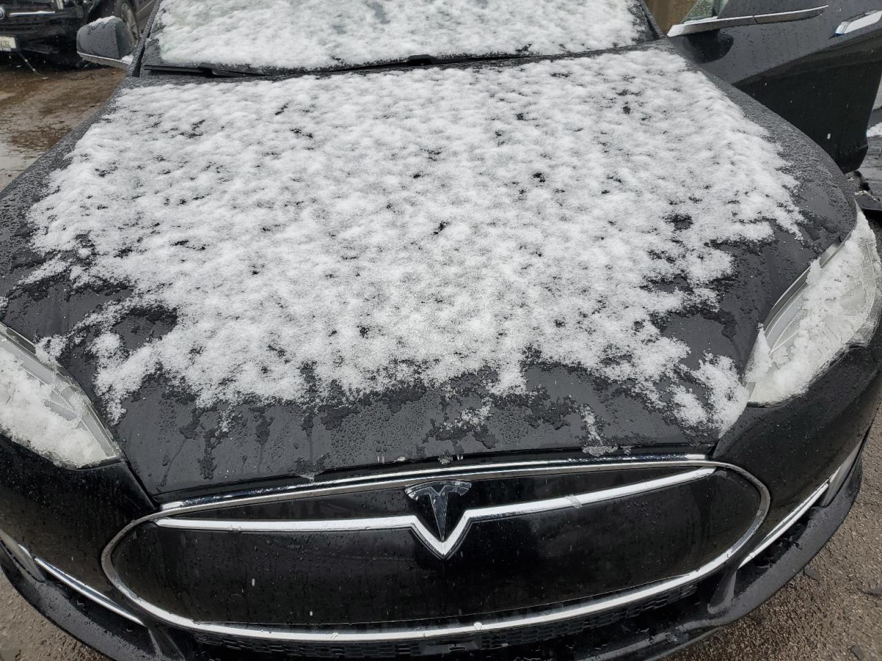 2014 TESLA Model s VIN 5YJSA1H12EFP62439 photo 11