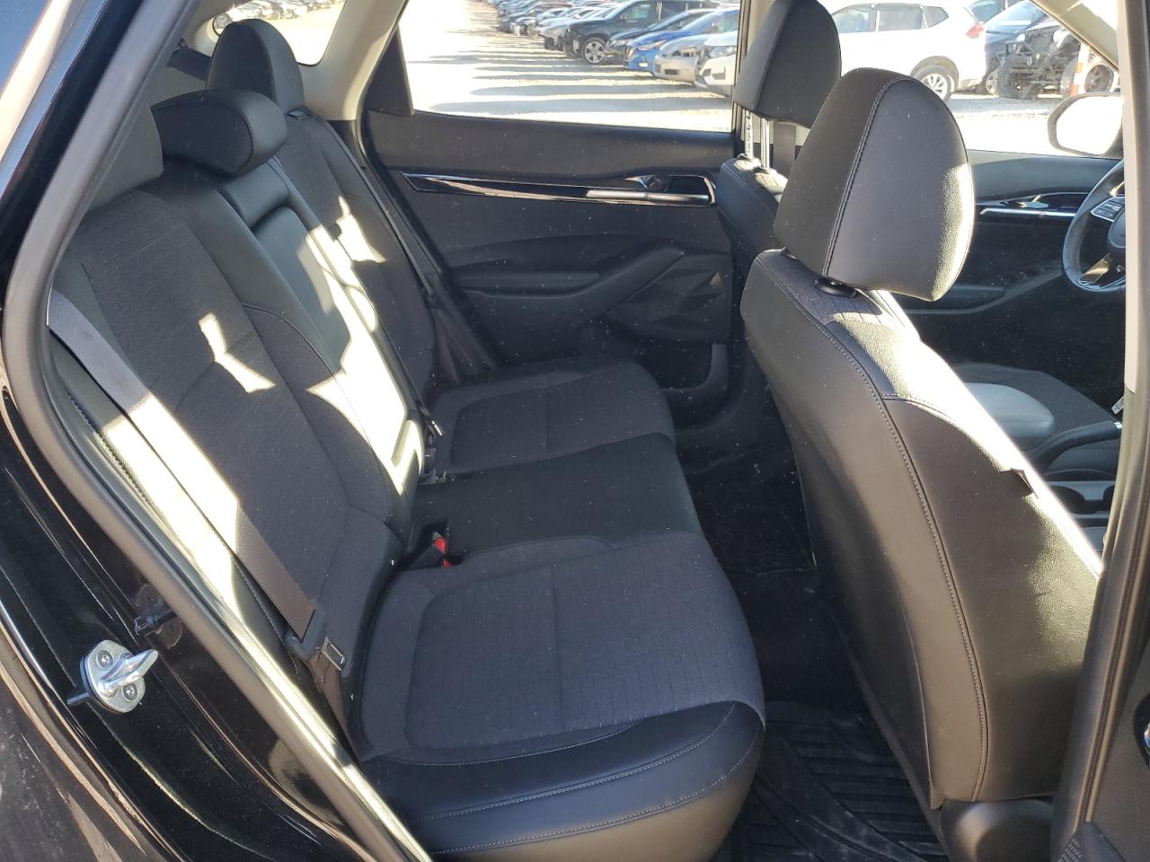 2021 KIA Seltos VIN KNDEUCAA1M7125203 photo 11