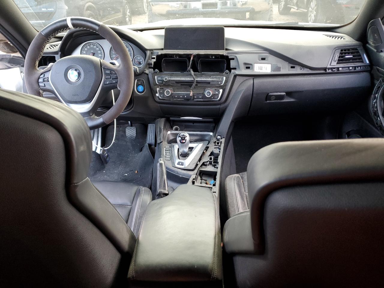 2015 BMW M4 VIN WBS3R9C56FK332514 photo 8