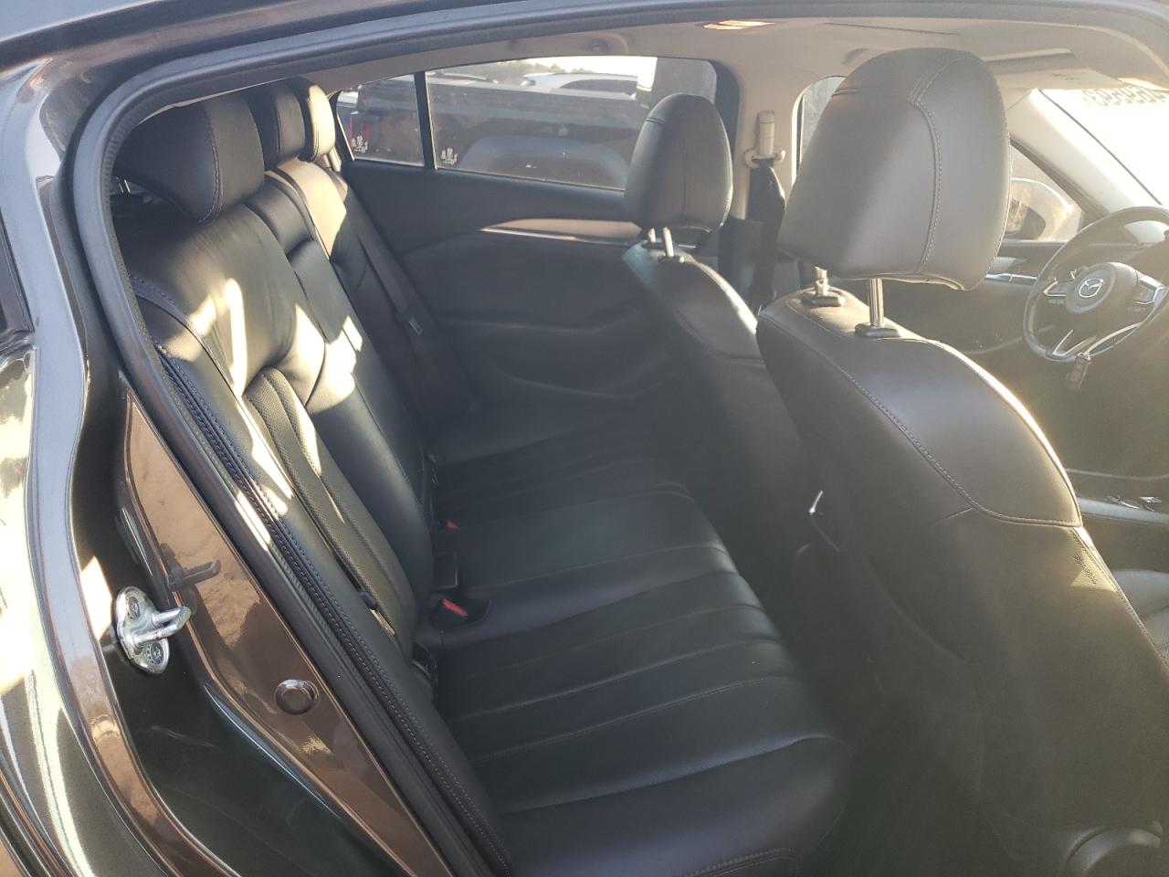 2018 MAZDA 6 VIN JM1GL1VM1J1312945 photo 10