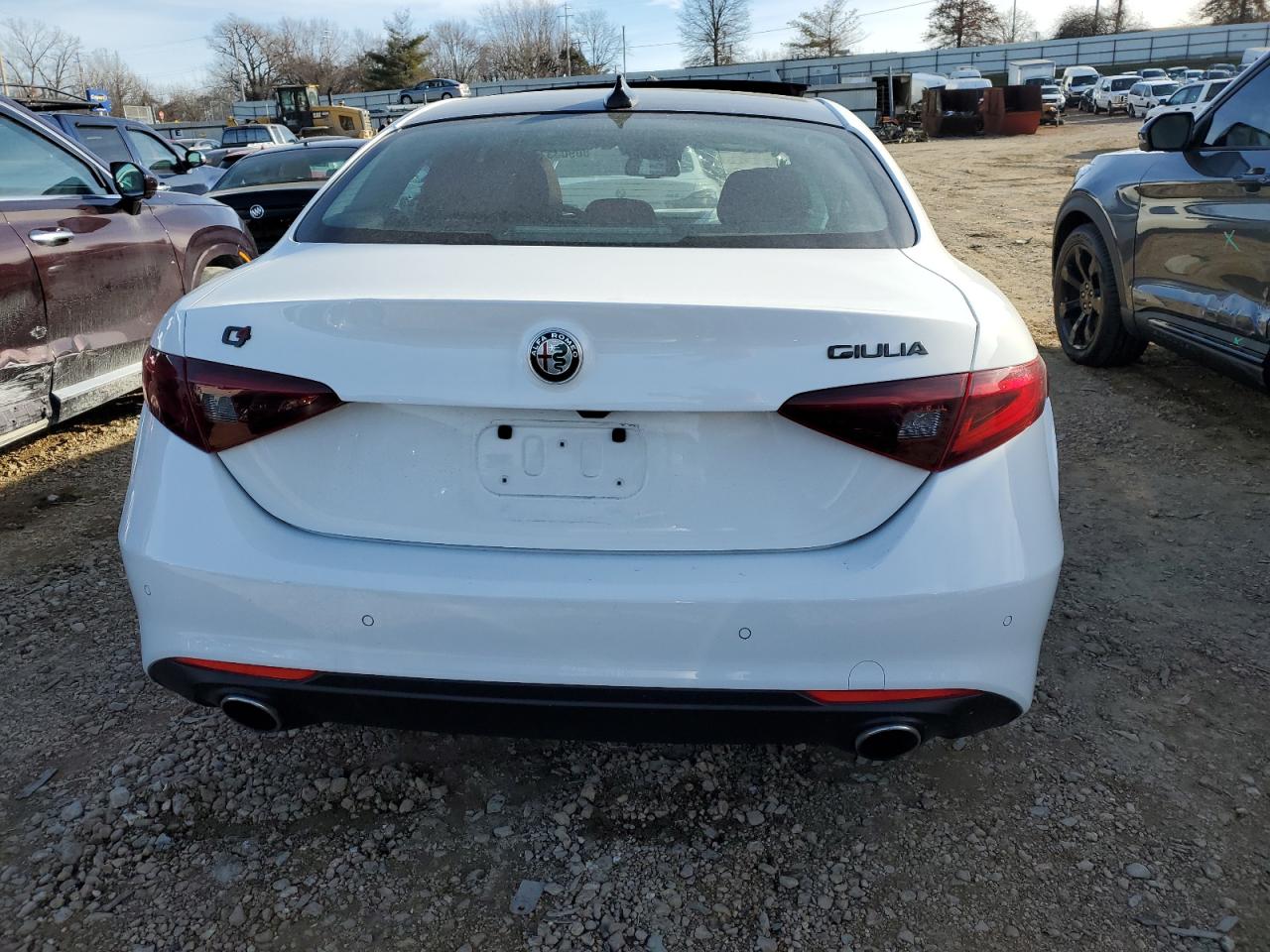 2021 ALFA Giulia VIN ZARFANBN6M7644716 photo 6