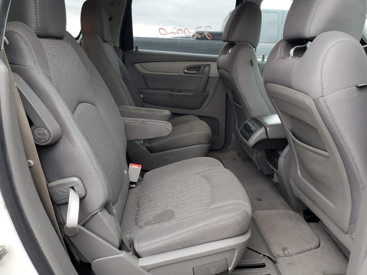 2015 CHEVROLET Traverse VIN 1GNKRHKD3FJ130362 photo 11