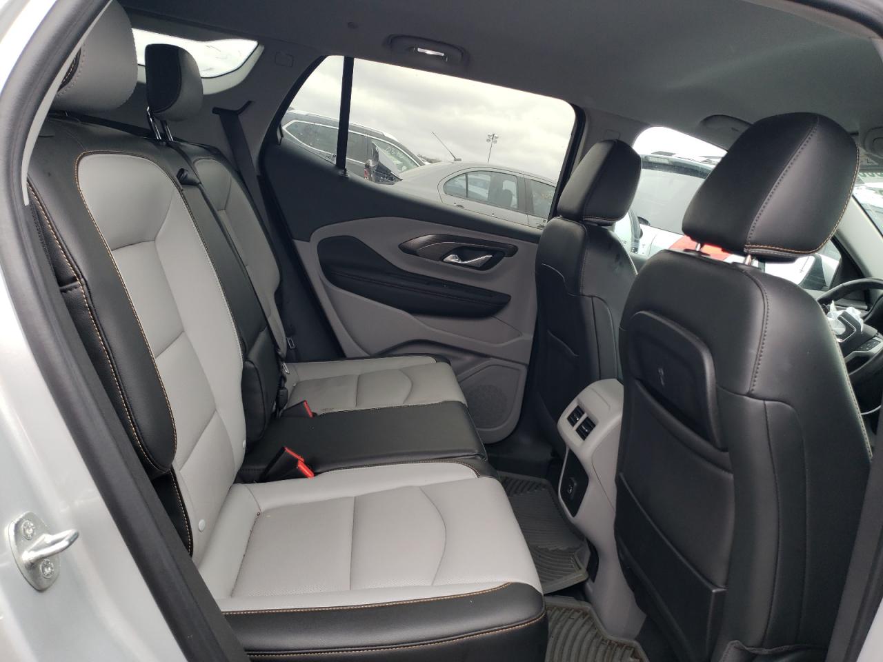 2020 GMC Terrain VIN 3GKALVEXXLL228680 photo 10