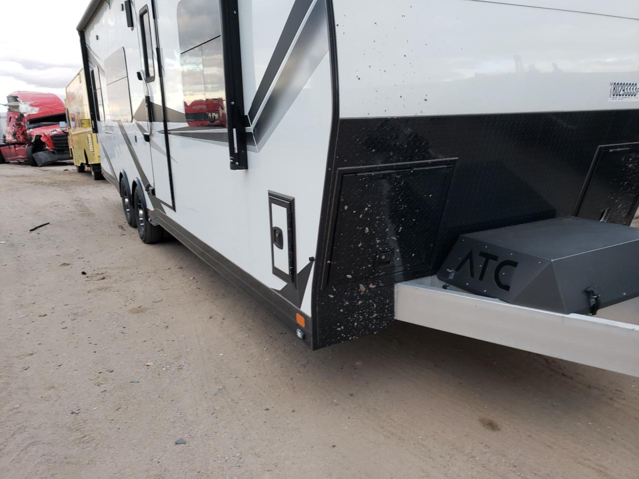 2021 'OTHER Toy hauler VIN 5JX1U2826NE227008 photo 9