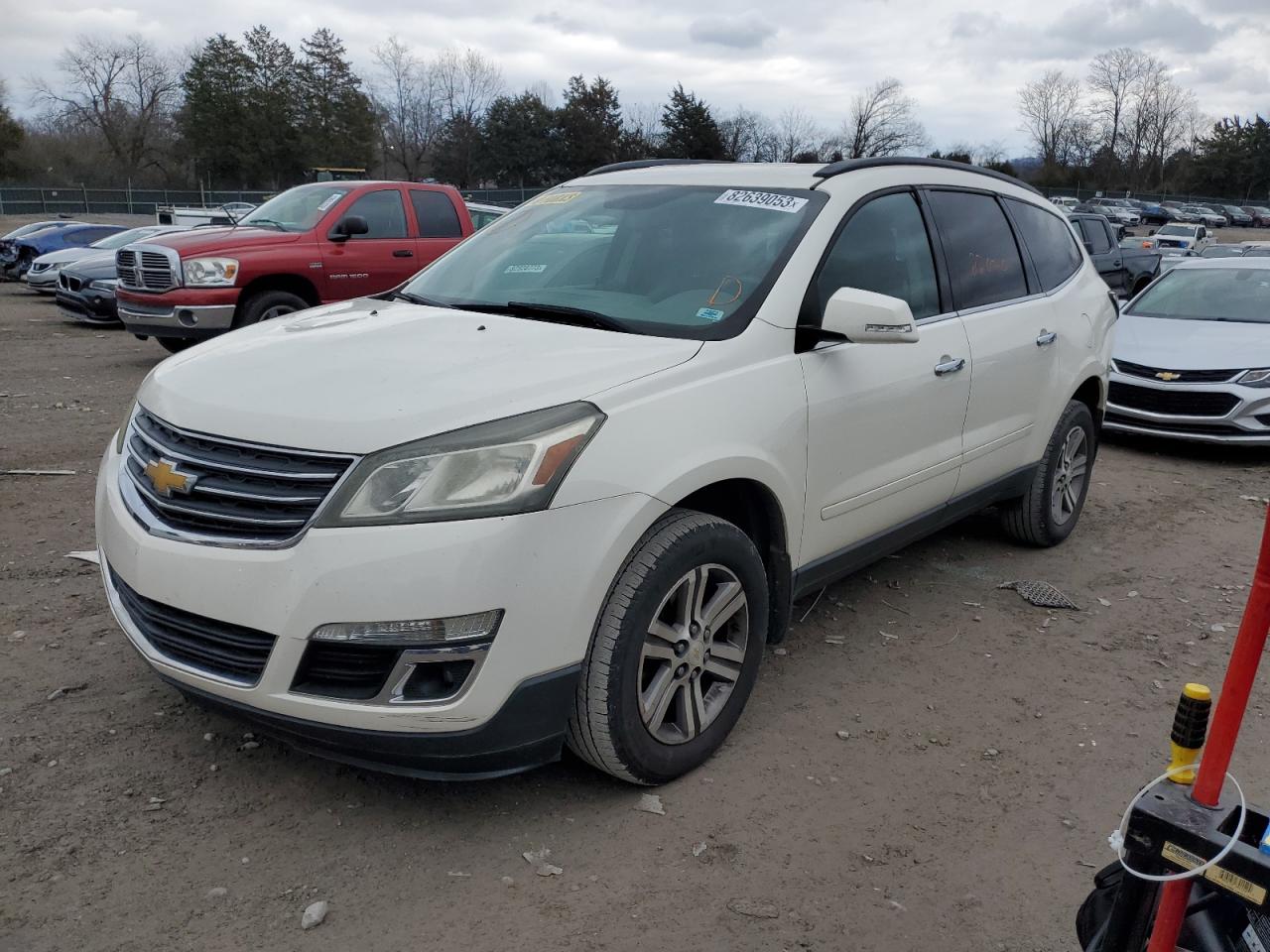 2015 CHEVROLET Traverse VIN 1GNKRHKD3FJ130362 photo 1