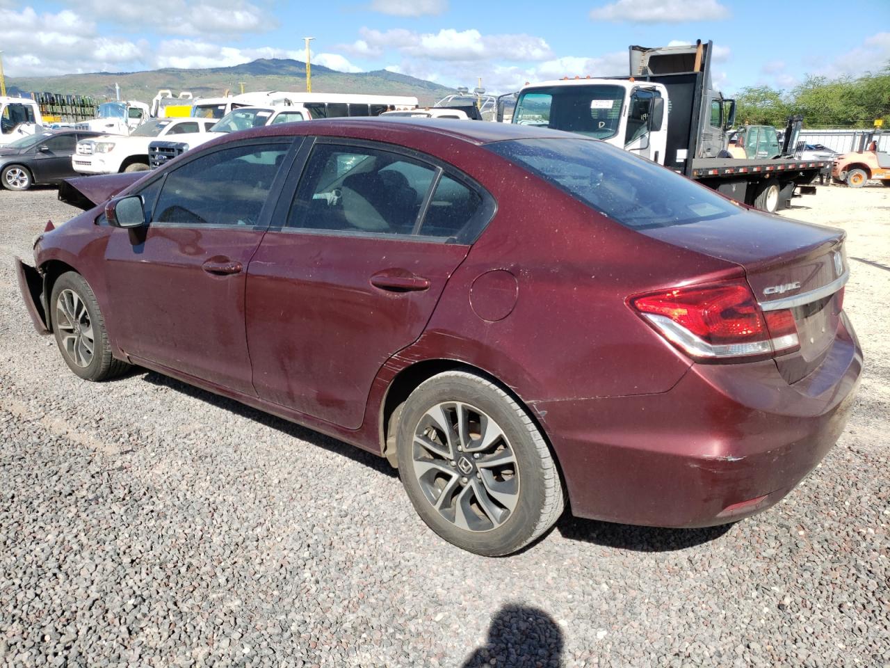 2015 HONDA Civic VIN 2HGFB2F81FH526768 photo 2