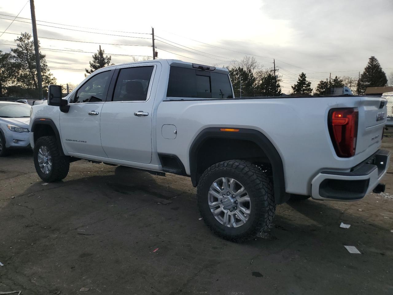 2021 GMC SIERRA VIN 1GT49REY6MF141796 photo 2