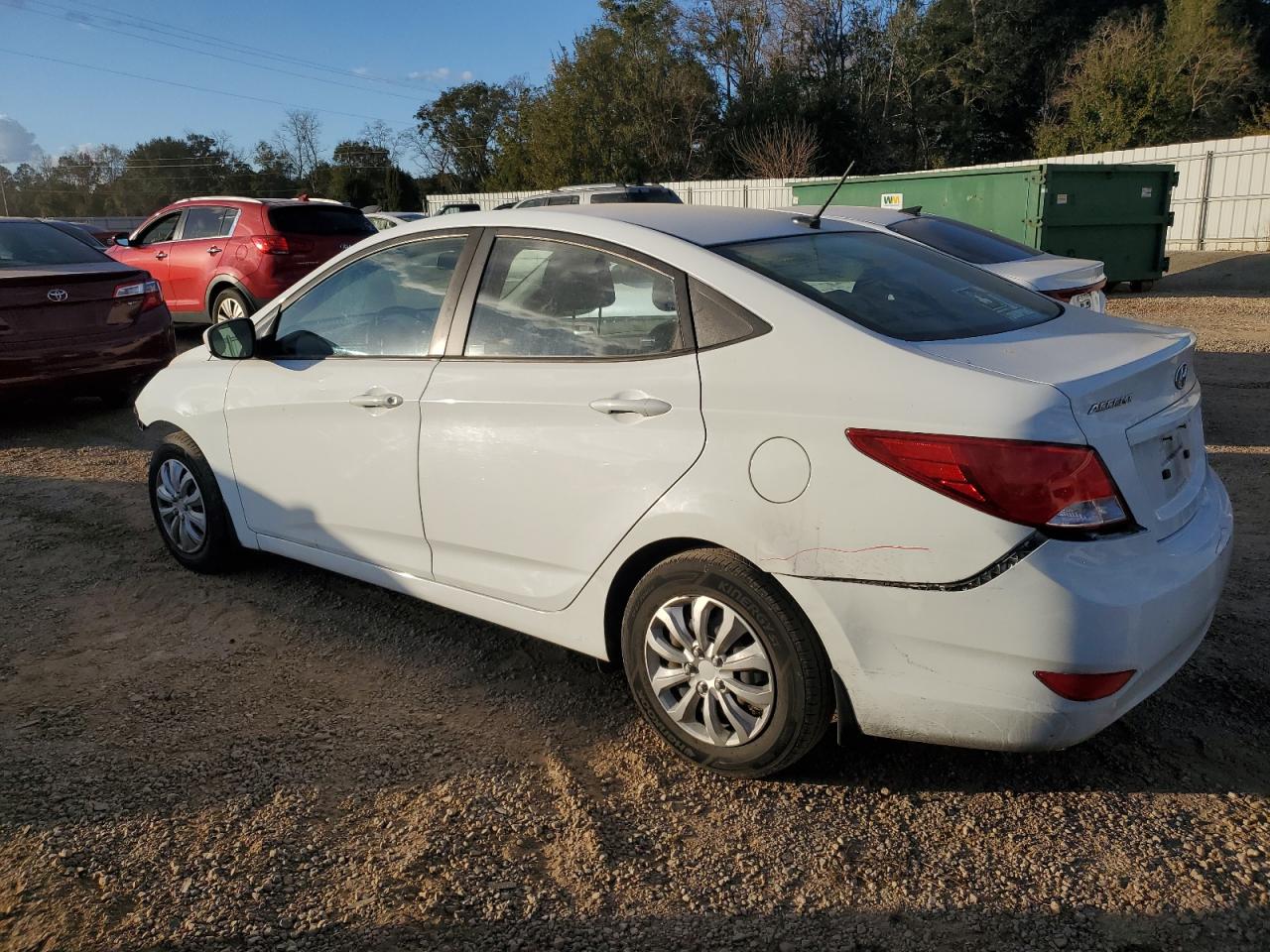 2016 Hyundai Accent VIN KMHCT4AE6GU132619 photo 2