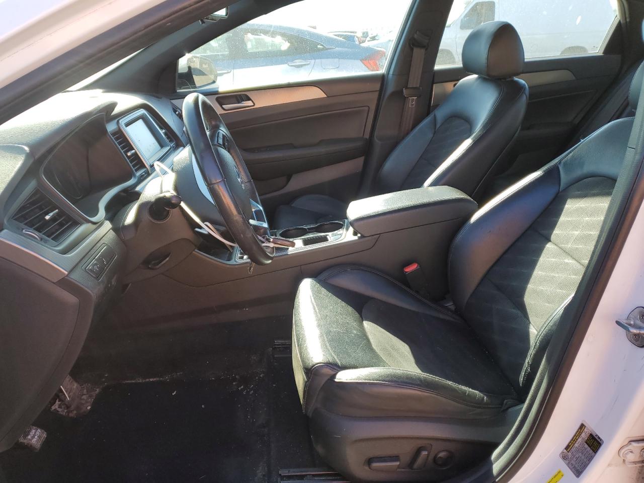 2018 HYUNDAI Sonata VIN 5NPE34AB3JH693901 photo 7