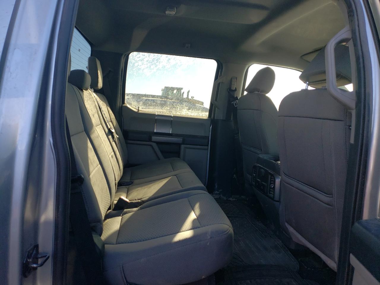 2022 Ford F250 super VIN 1FT8W2BT1NEF82379 photo 10