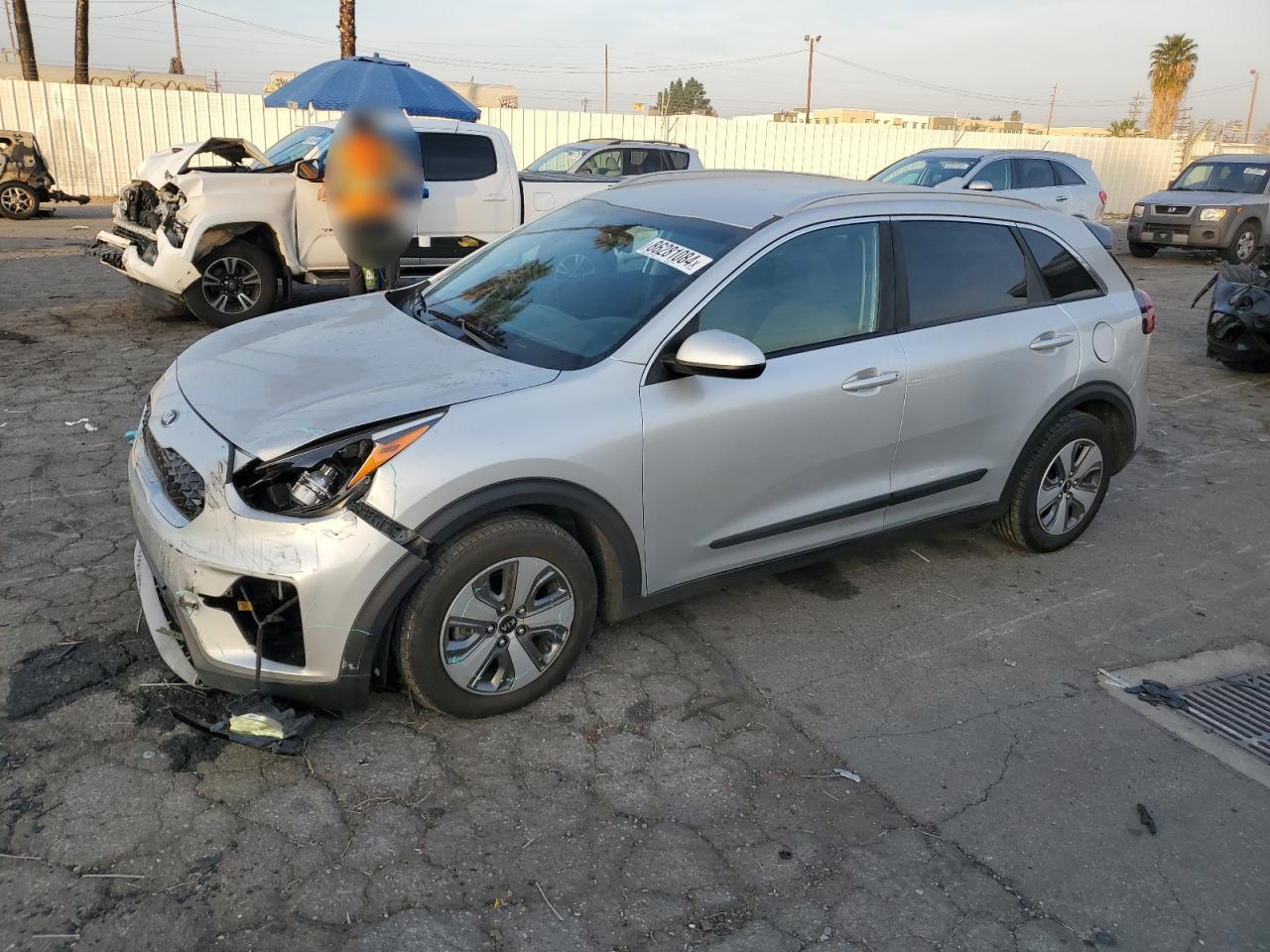 2020 Kia Niro VIN KNDCB3LC4L5400844 photo 1