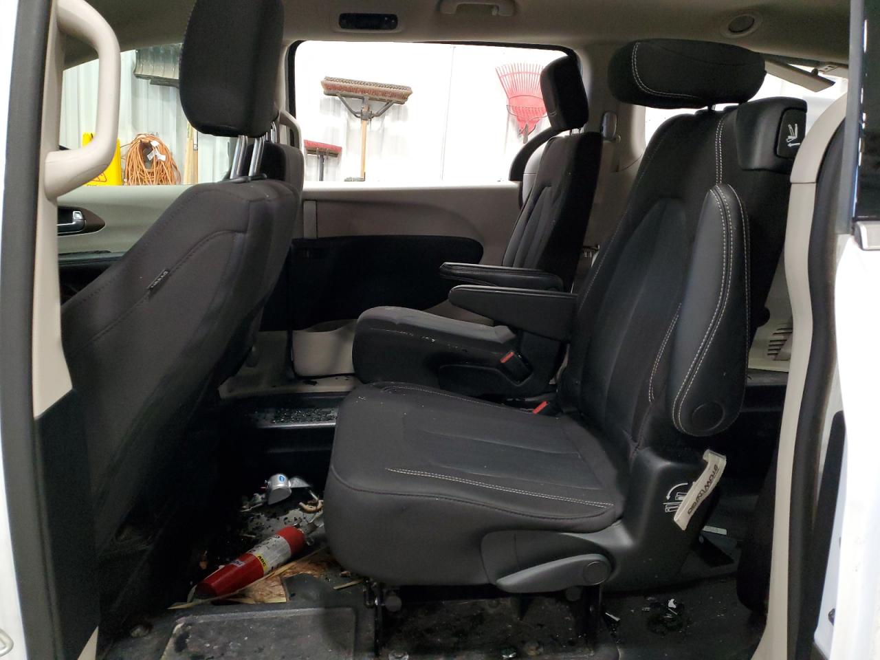 2022 Chrysler Minivan VIN 2C4RC1CG4NR212202 photo 11
