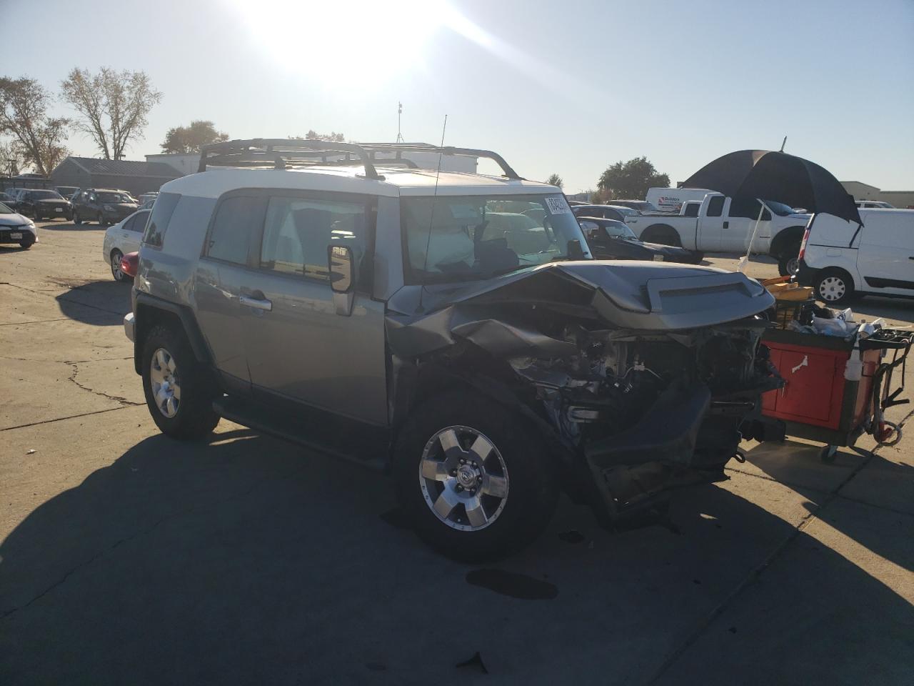2010 TOYOTA Fj cruiser VIN JTEBU4BF3AK084337 photo 4