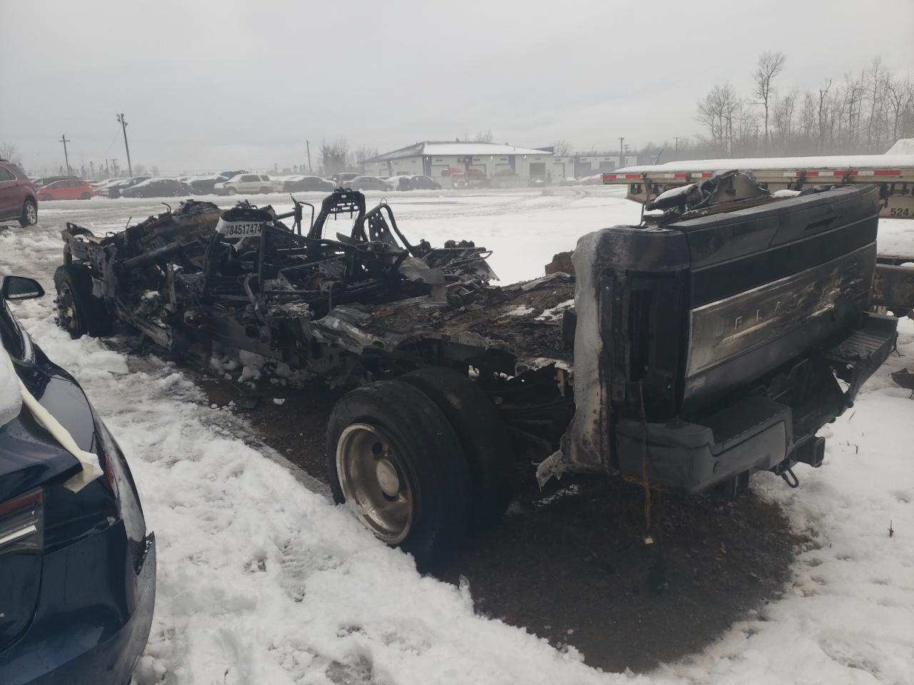 2022 FORD F450 VIN 1FT8W4DT4NEC30096 photo 2